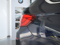 2012款 530i 3.0L 领先型旅行版