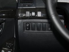 2012款 2.0L 自动 精锐版