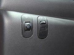 2012款 梦想版 0.8L 手动 梦想型