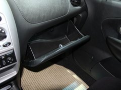 2012款 梦想版 0.8L 手动 梦想型