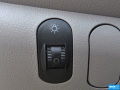 2012款 梦想版 0.8L 手动 梦想型