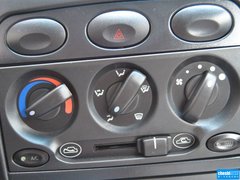 2012款 梦想版 0.8L 手动 梦想型