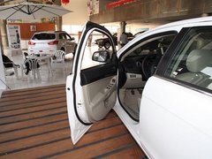 2012款 1.8L 手动 贺岁版舒适型5座
