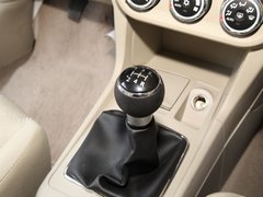 2012款 1.8L 手动 贺岁版舒适型5座