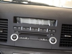 2012款 1.8L 手动 贺岁版舒适型5座