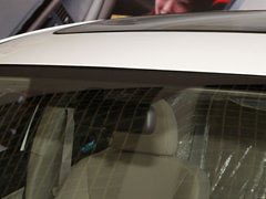 2012款 1.8L 手动 贺岁版舒适型5座