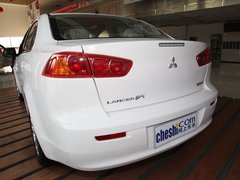 2012款 1.8L 手动 贺岁版舒适型5座