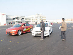 2012款 1.8L CVT 贺岁版舒适型5座