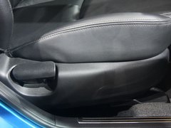 2012款 两厢 1.6 手动 舒适型