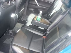 2012款 两厢 1.6 手动 舒适型