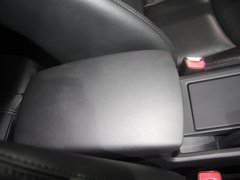 2012款 两厢 1.6 手动 舒适型