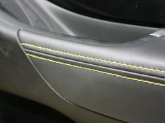 2012款 3.6L 自动 变形金刚限量版