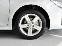 2012款 骏瑞 2.0S 自动 耀动版