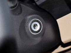 2012款 骏瑞 2.0S 自动 耀动版