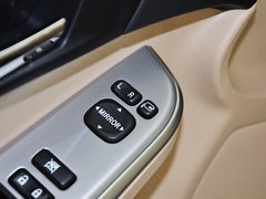 2012款 骏瑞 2.0S 自动 耀动版