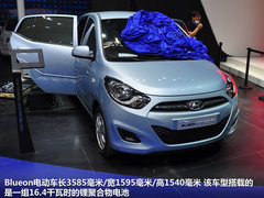 2012款 325i 2.5L 手动典雅型