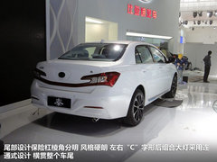 2012款 325i 2.5L 手动典雅型