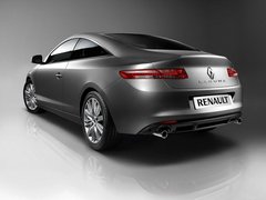 2012款 2.0T 自動 豪華導(dǎo)航版