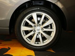 2012款 2.0T 自动 豪华导航版