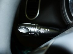 2012款 1.4L 手動(dòng) 尊貴型VVT