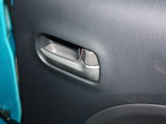 2012款 1.4L 手动 尊贵型VVT