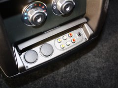 2012款 5.0T 自动 尊崇创世版 5座