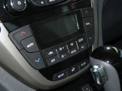 2012款 2.0L 手动 舒适版 5座