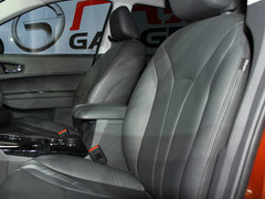 2012款 2.0L 手动 舒适版 5座