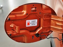 2012款 2.0L 手动 舒适版 5座