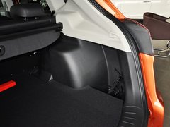 2012款 2.0L 手动 舒适版 5座