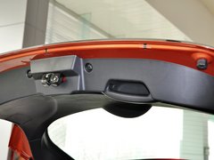 2012款 2.0L 手动 舒适版 5座