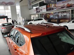 2012款 2.0L 手动 舒适版 5座