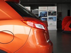 2012款 2.0L 手动 舒适版 5座