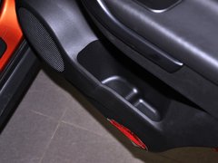 2012款 2.0L 手动 舒适版 5座