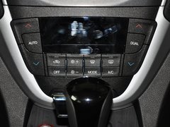 2012款 2.0L 手动 舒适版 5座