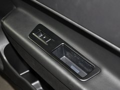 2012款 2.0L 手动 舒适版 5座