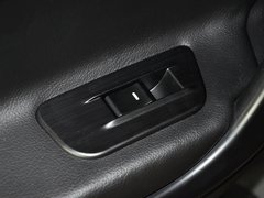2012款 2.0L 手动 舒适版 5座