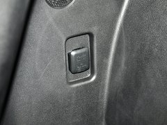 2012款 2.0L 手动 舒适版 5座