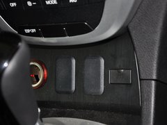 2012款 2.0L 手动 舒适版 5座