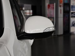 2012款 2.0L 手动 舒适版 5座