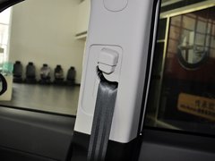 2012款 2.0L 手动 舒适版 5座