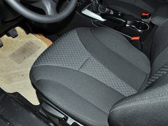 2012款 2.0L 手动 舒适版 5座