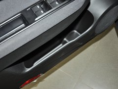 2012款 2.0L 手动 舒适版 5座