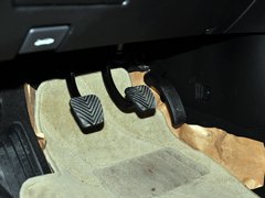 2012款 2.0L 手动 舒适版 5座