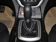 2012款 2.0L 手动 舒适版 5座