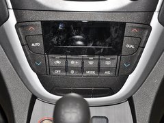 2012款 2.0L 手动 舒适版 5座