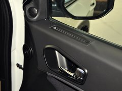2012款 2.0L 手动 舒适版 5座