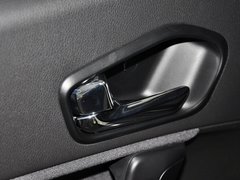 2012款 2.0L 手动 舒适版 5座