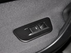 2012款 2.0L 手动 舒适版 5座