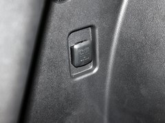 2012款 2.0L 手动 舒适版 5座